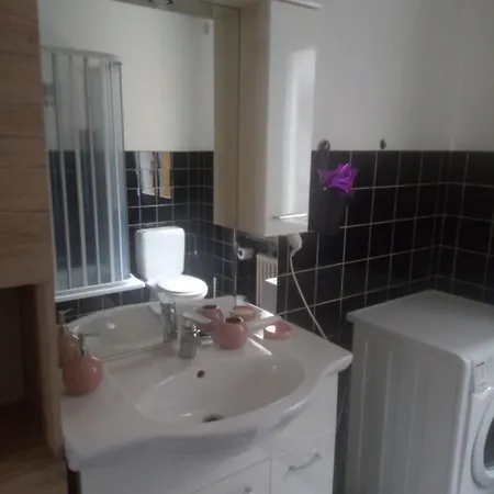 House1919 Via Valmara 14 Brissago