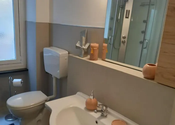 House1919 Via Valmara 14 3* Brissago